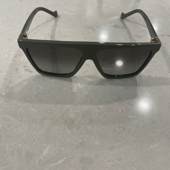 Loewe Accessories - Loewe sunglasses